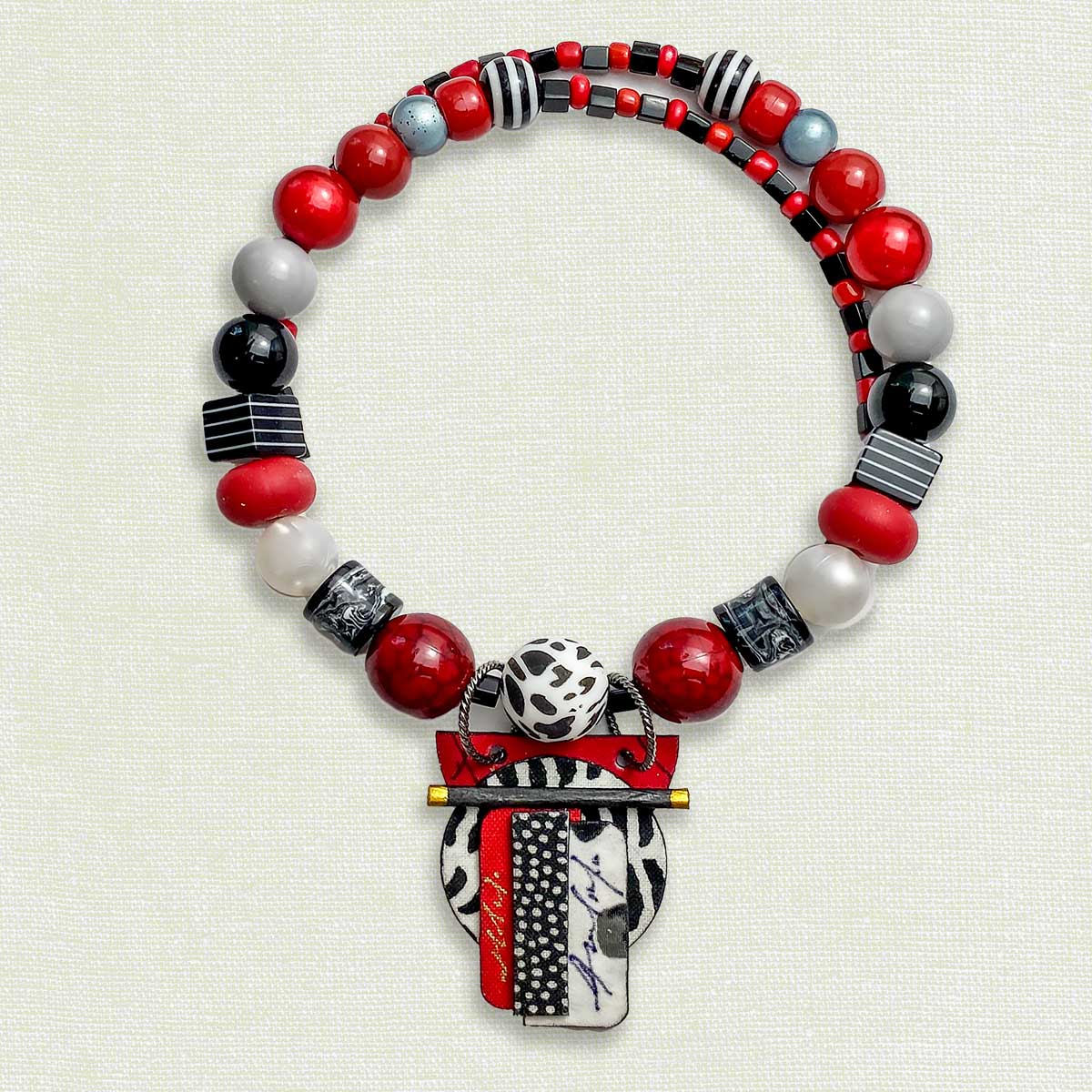 LANTERN CHOKER- Graphic Collection