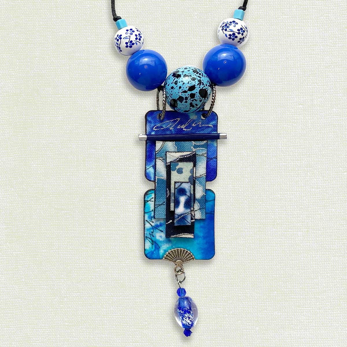 NEW DECO PENDANT - Water Collection